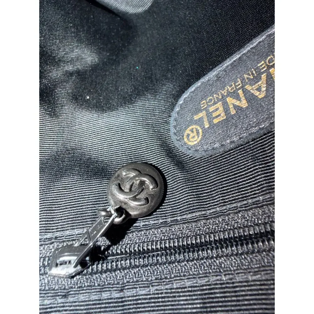 CHANEL | Vintage Karl Lagerfeld Era | CC Logo Lambskin Tote | COA